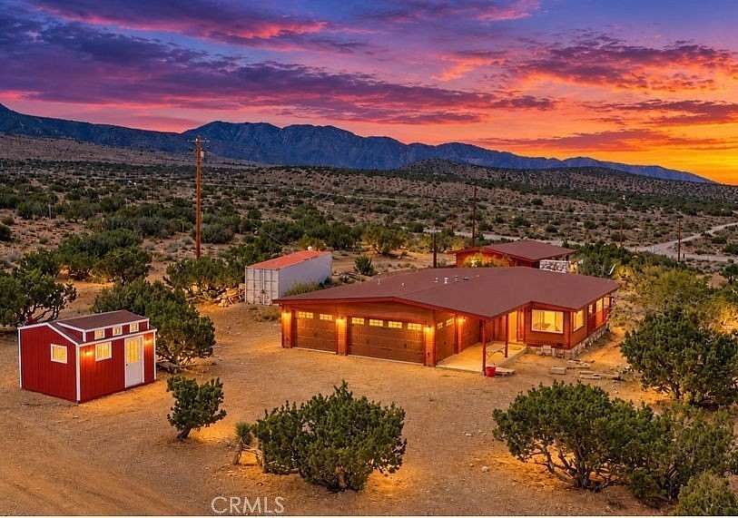 4.5 Acres of Land with Home for Sale in Llano, California