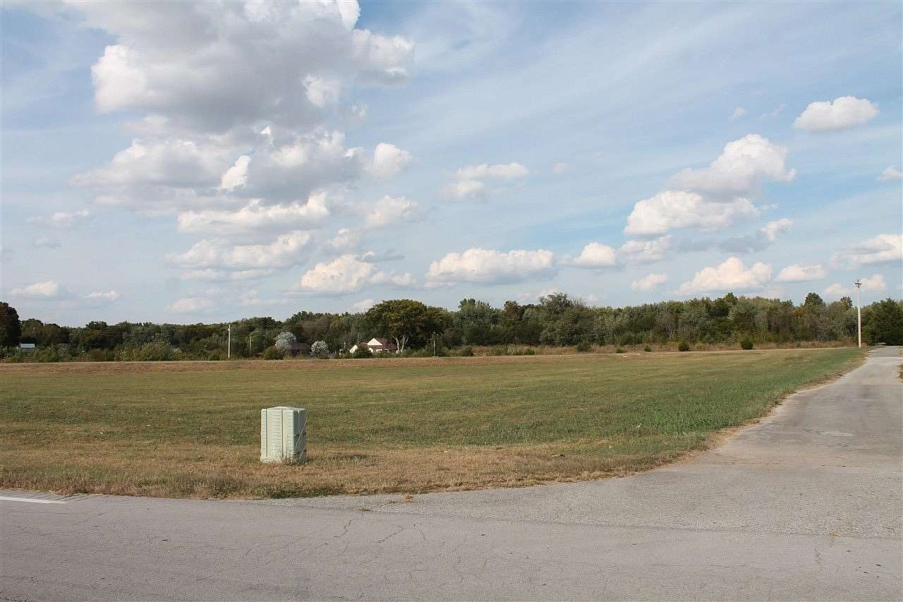 1.73 Acres of Residential Land for Sale in Franklin, Kentucky