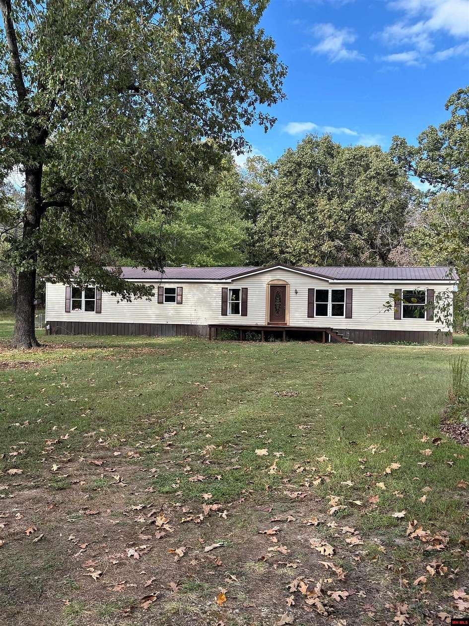 3.58 Acres of Land with Home for Sale in Mountain Home, Arkansas