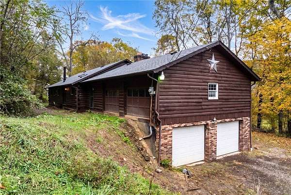 6.3 Acres of Land with Home for Sale in Centerville, Pennsylvania