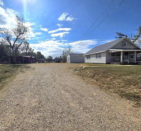 2 Acres of Land with Home for Sale in Mountain View, Missouri
