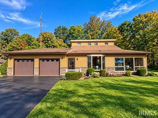 2 Acres of Land with Home for Sale in La Fontaine, Indiana