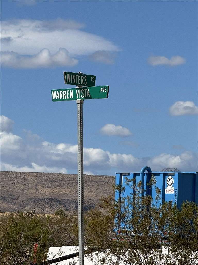 27.4 Acres of Recreational & Residential Land for Sale in Yucca Valley, California