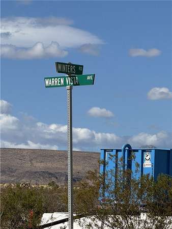 27.4 Acres of Recreational & Residential Land for Sale in Yucca Valley, California