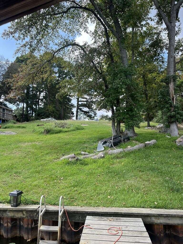 0.45 Acres of Land for Sale in Athens, Texas