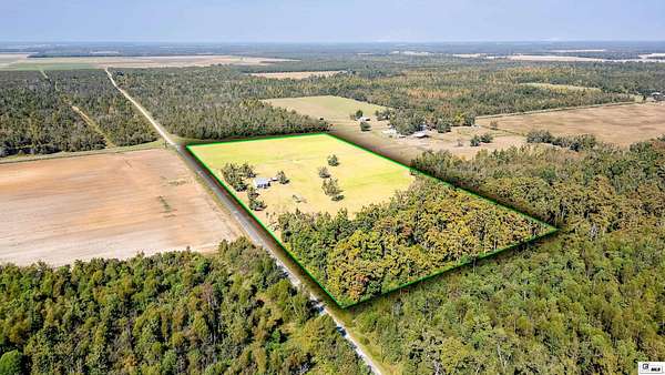 19 Acres of Land with Home for Sale in Pioneer, Louisiana