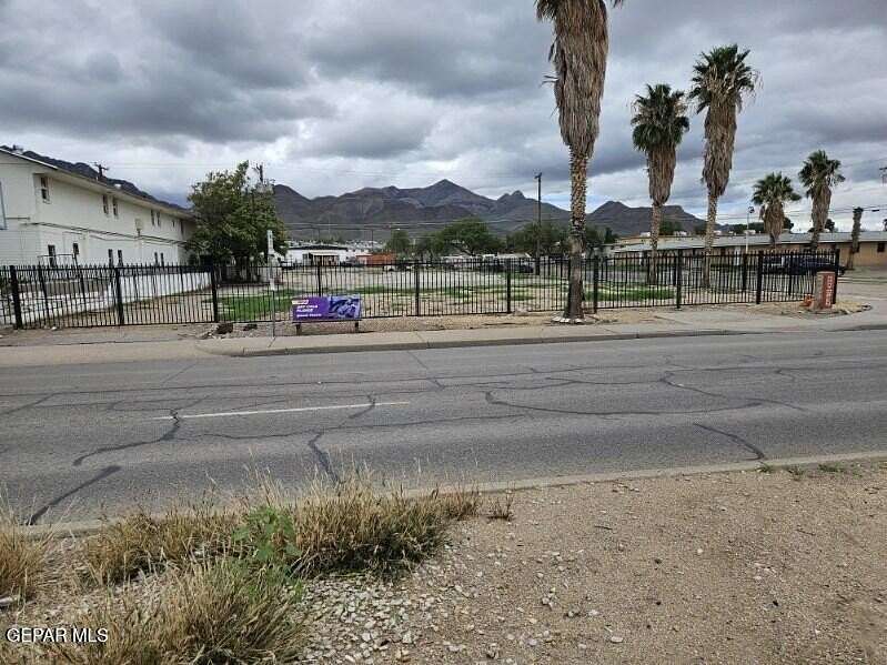 0.58 Acres of Commercial Land for Sale in El Paso, Texas