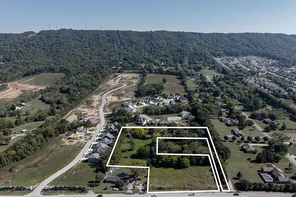 5.53 Acres of Improved Land for Sale in Ooltewah, Tennessee
