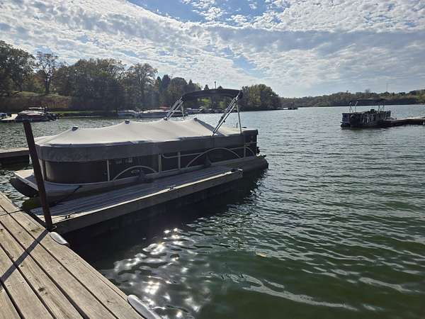0.33 Acres of Land for Sale in Apple River, Illinois