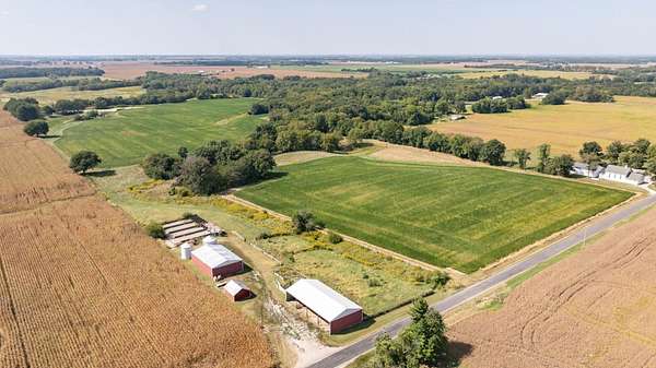 64 Acres of Land for Auction in Jerseyville, Illinois