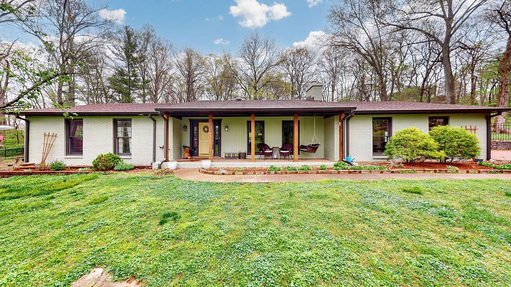 1.58 Acres of Land with Home for Sale in Brentwood, Tennessee