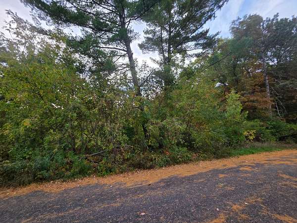 1.3 Acres of Residential Land for Sale in Tomahawk, Wisconsin