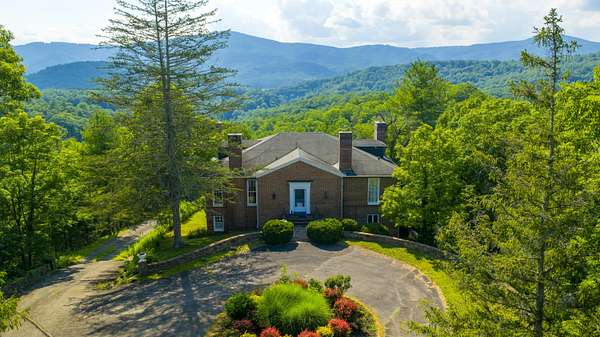 288 Acres of Recreational Land with Home for Sale in White Sulphur Springs, West Virginia