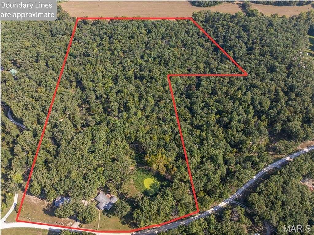 23 Acres of Recreational Land with Home for Sale in Silex, Missouri