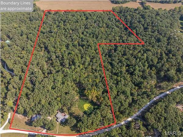 23 Acres of Recreational Land with Home for Sale in Silex, Missouri