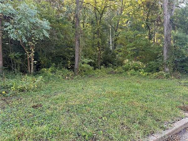 0.76 Acres of Residential Land for Sale in New Haven, Missouri