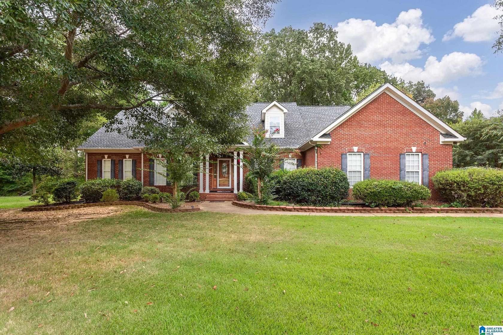 2 Acres of Land with Home for Sale in Oxford, Alabama