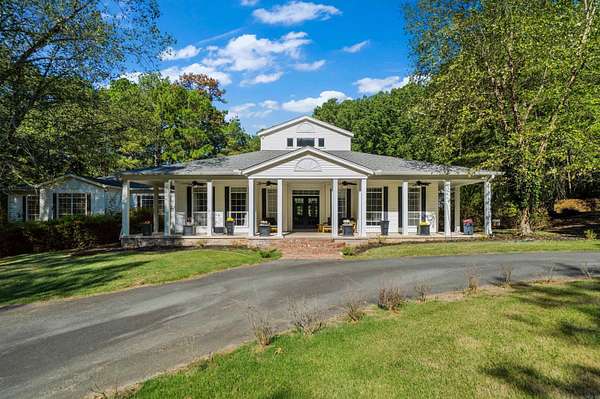 7.59 Acres of Land with Home for Sale in Little Rock, Arkansas