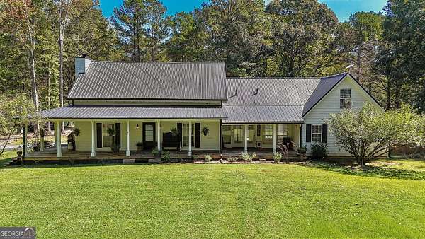 15.9 Acres of Land with Home for Sale in Senoia, Georgia