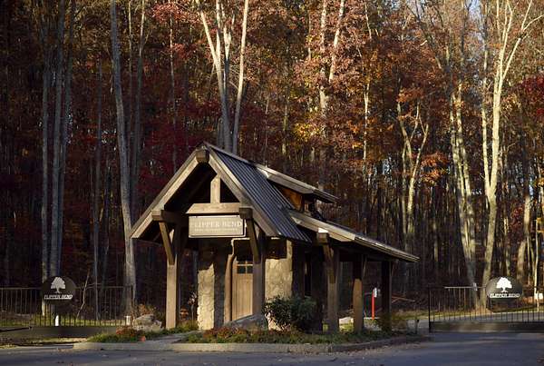 1 Acre of Land for Sale in Signal Mountain, Tennessee