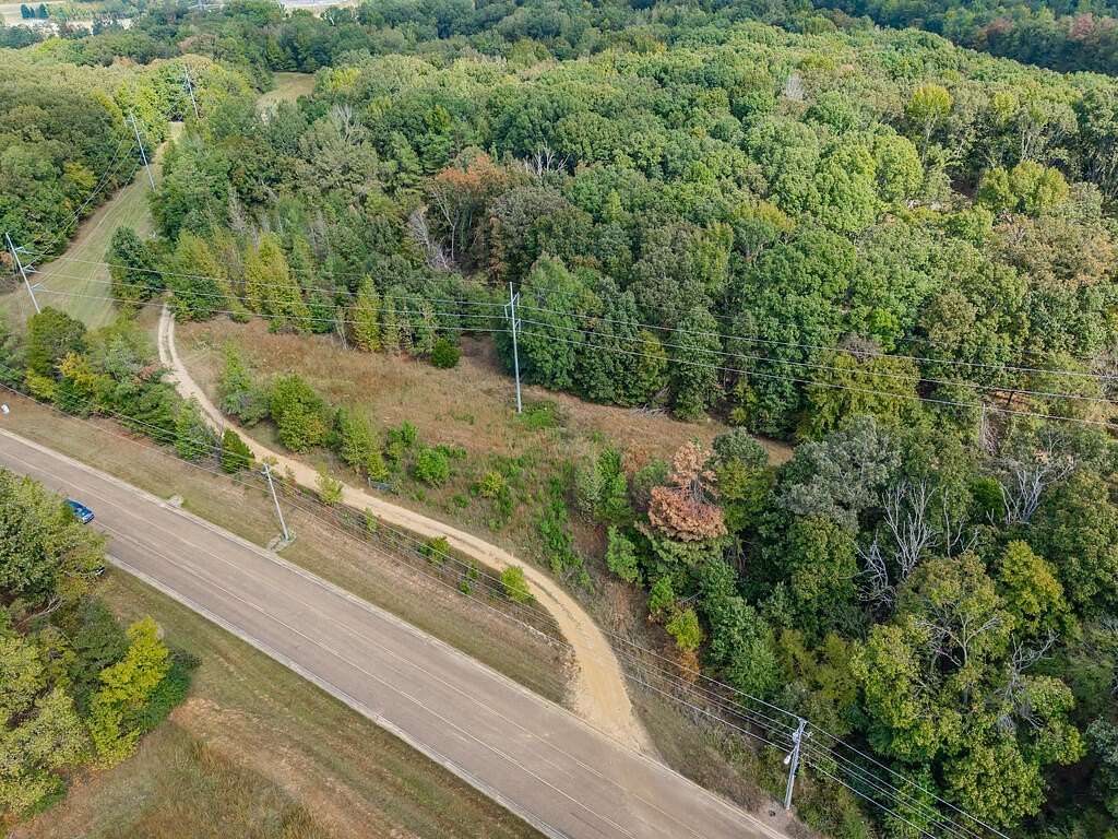 11.2 Acres of Land for Sale in Batesville, Mississippi