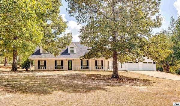 7 Acres of Land with Home for Sale in West Monroe, Louisiana