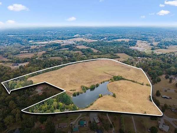 52.9 Acres of Land for Sale in Burns, Tennessee