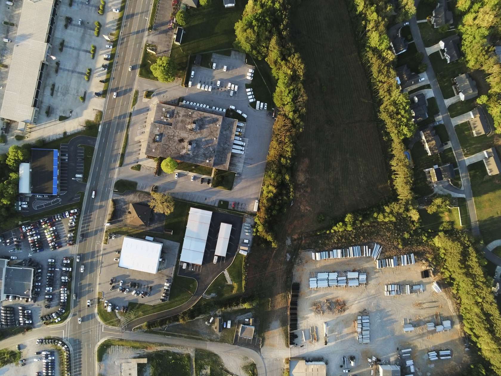 6 Acres of Commercial Land for Sale in Cookeville, Tennessee
