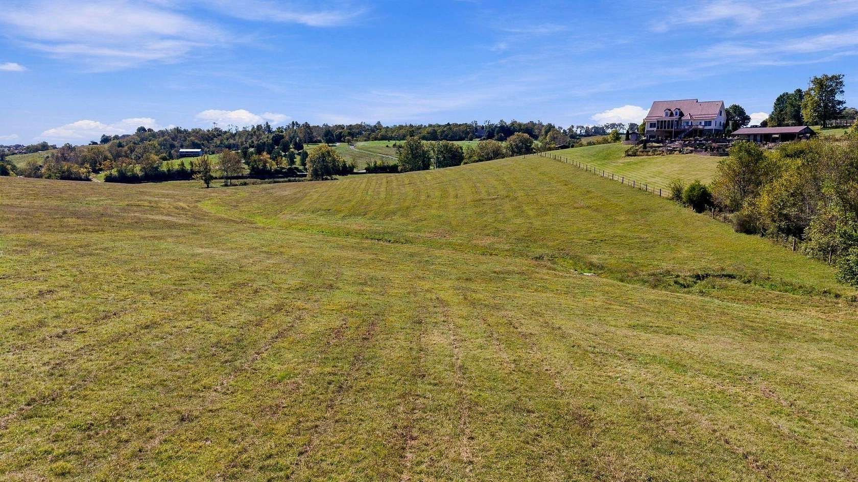 10 Acres of Land for Sale in Winchester, Kentucky