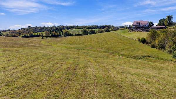 10 Acres of Land for Sale in Winchester, Kentucky