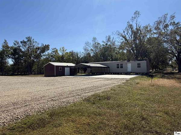 3.25 Acres of Land with Home for Sale in Monroe, Louisiana