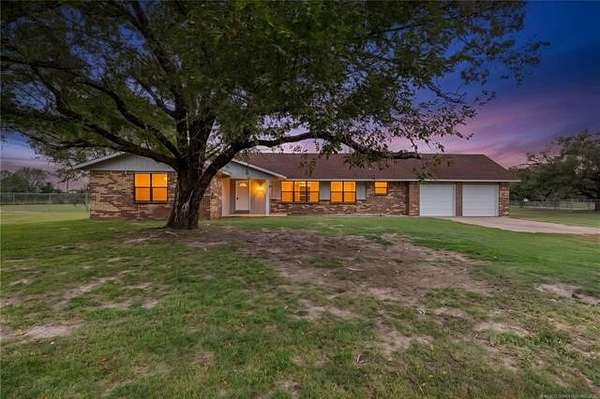2.1 Acres of Land with Home for Sale in Coweta, Oklahoma