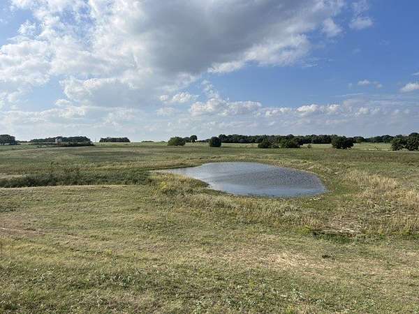 26 Acres of Agricultural & Residential Land for Sale in Sunset, Texas