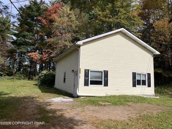 1.85 Acres of Land with Home for Lease in Pocono Pines, Pennsylvania