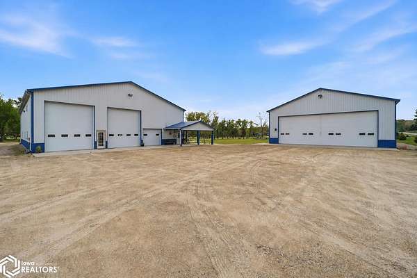 5.22 Acres of Land with Home for Sale in Steamboat Rock, Iowa