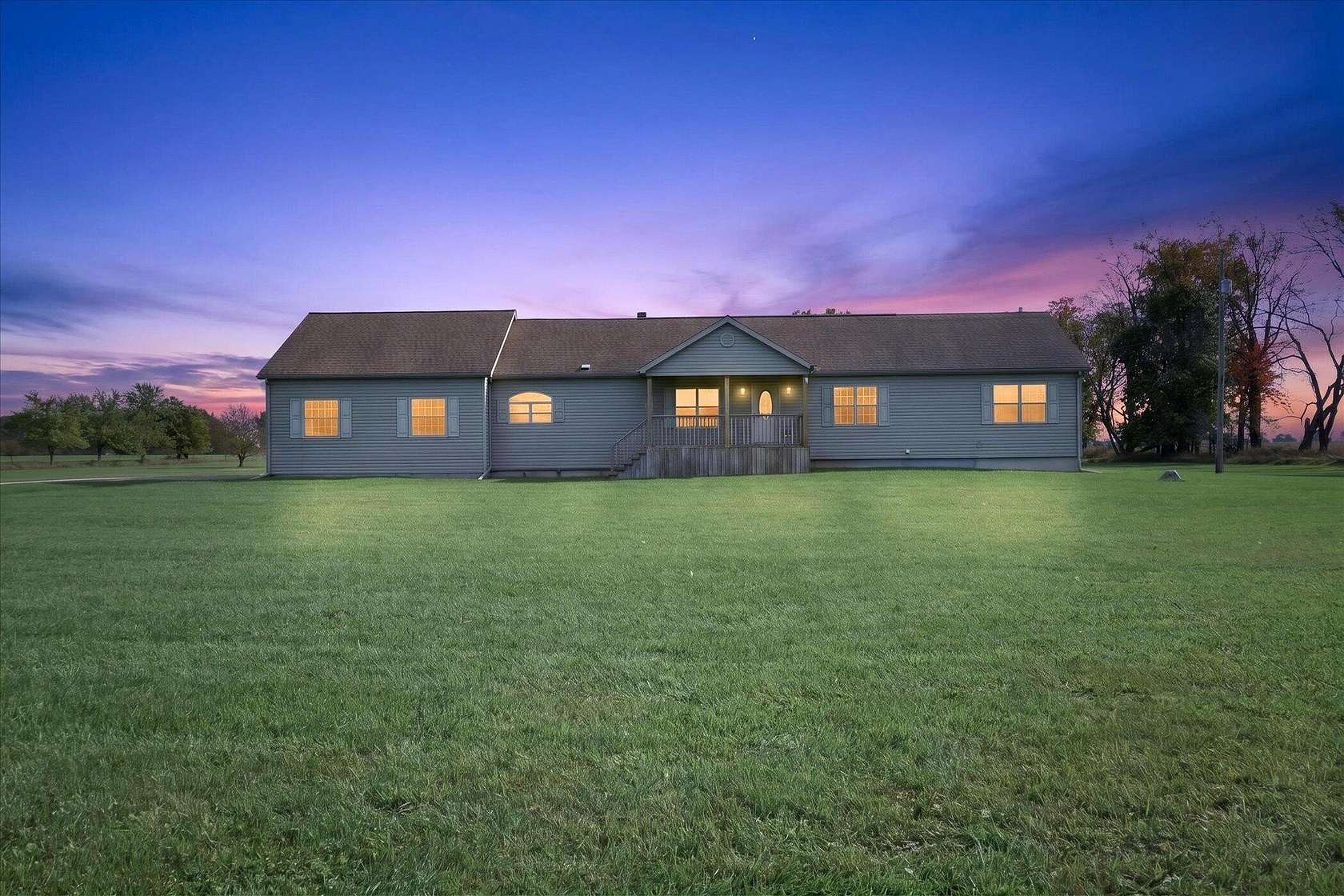 11.3 Acres of Land with Home for Sale in Manchester, Michigan
