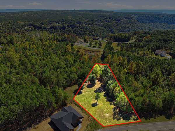 0.91 Acres of Residential Land for Sale in Jasper, Tennessee