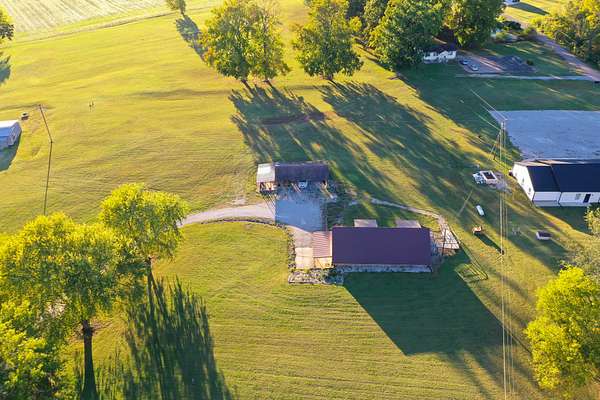 8.27 Acres of Land with Home for Sale in Clarksville, Tennessee