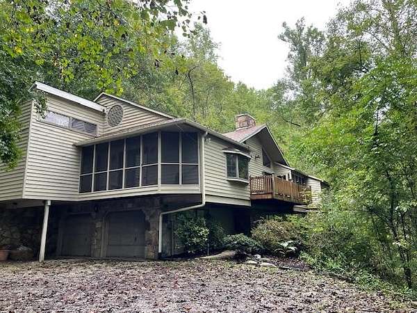 11 Acres of Land with Home for Sale in Gatlinburg, Tennessee