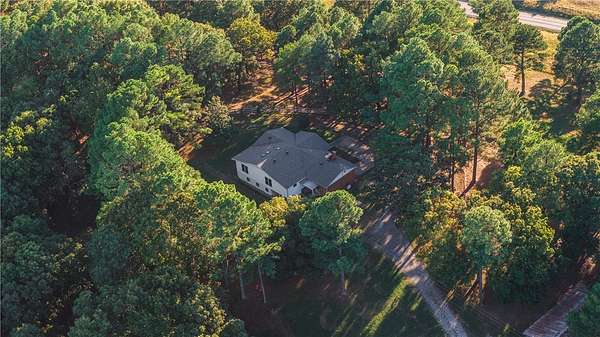 21 Acres of Land with Home for Sale in Winslow, Arkansas
