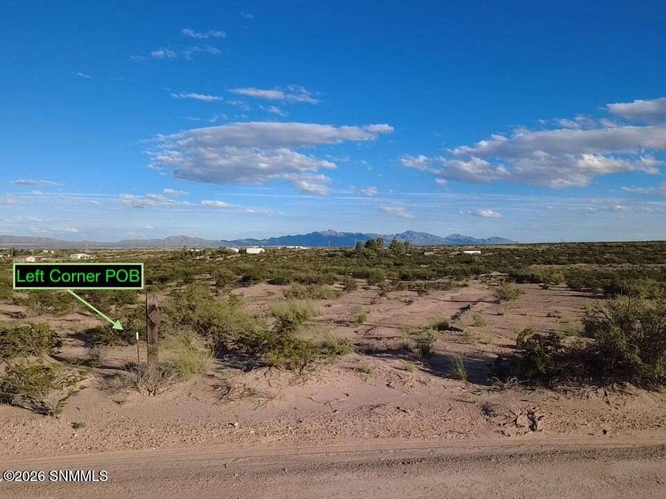 10 Acres of Residential Land for Sale in La Mesa, New Mexico