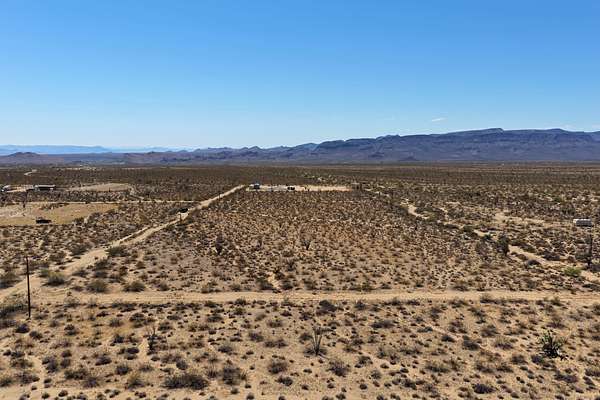 2.2 Acres of Residential Land for Sale in Yucca, Arizona