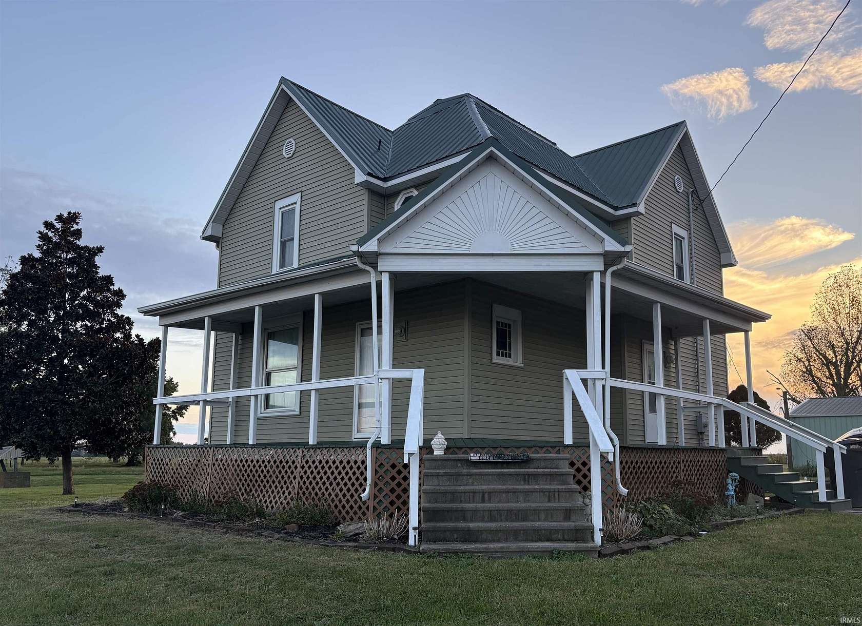 2.5 Acres of Land with Home for Sale in Sumner, Illinois