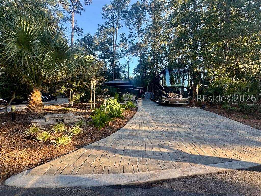 Land for Sale in Hilton Head Island, South Carolina