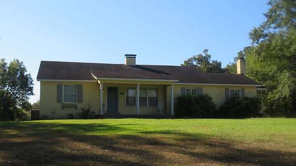 1.7 Acres of Land with Home for Sale in Kosciusko, Mississippi