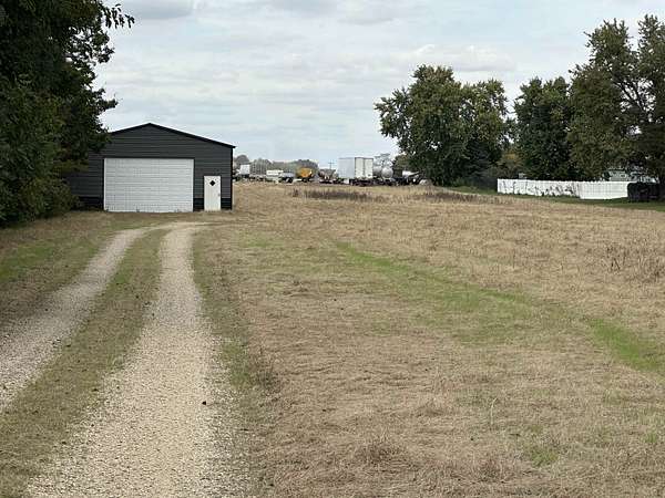 5 Acres of Land for Sale in Thomson, Illinois