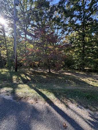 0.94 Acres of Residential Land for Sale in Crossville, Tennessee