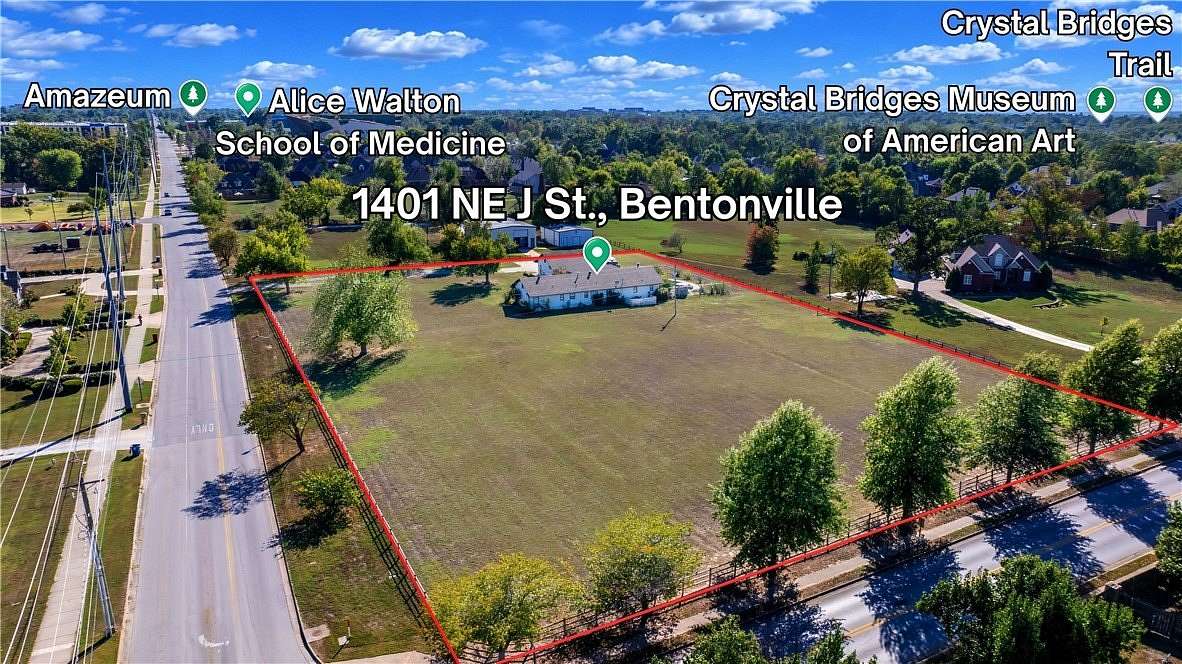 2.79 Acres of Land with Home for Sale in Bentonville, Arkansas
