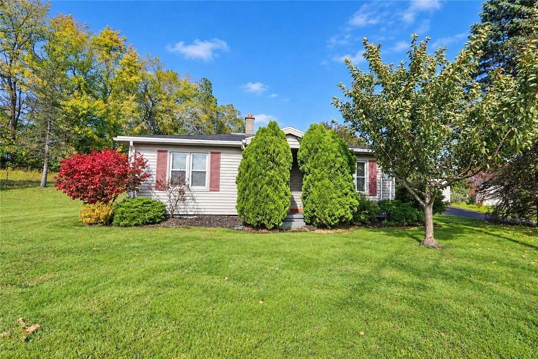 5.9 Acres of Land with Home for Sale in Phelps, New York
