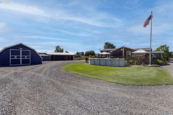 13.8 Acres of Land with Home for Sale in Salem, Oregon